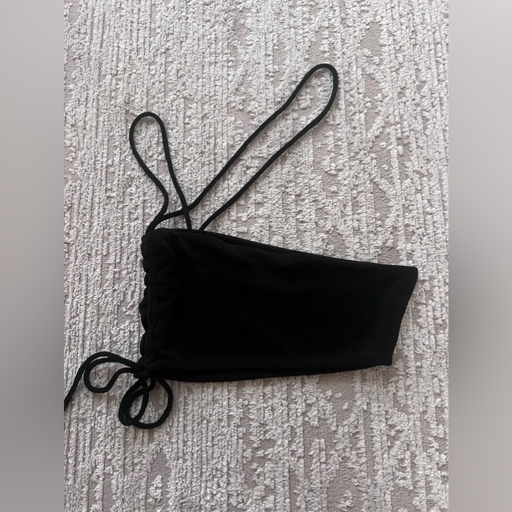 Princess Polly Black Crop Top